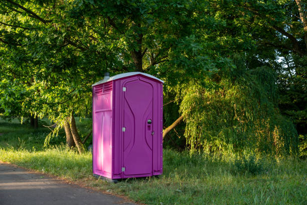 Best Portable toilet rental cost  in Benton City, WA