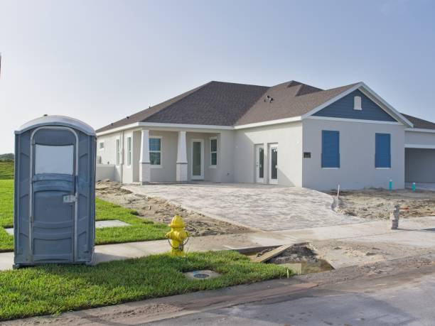 Best Luxury portable toilet rental  in Benton City, WA